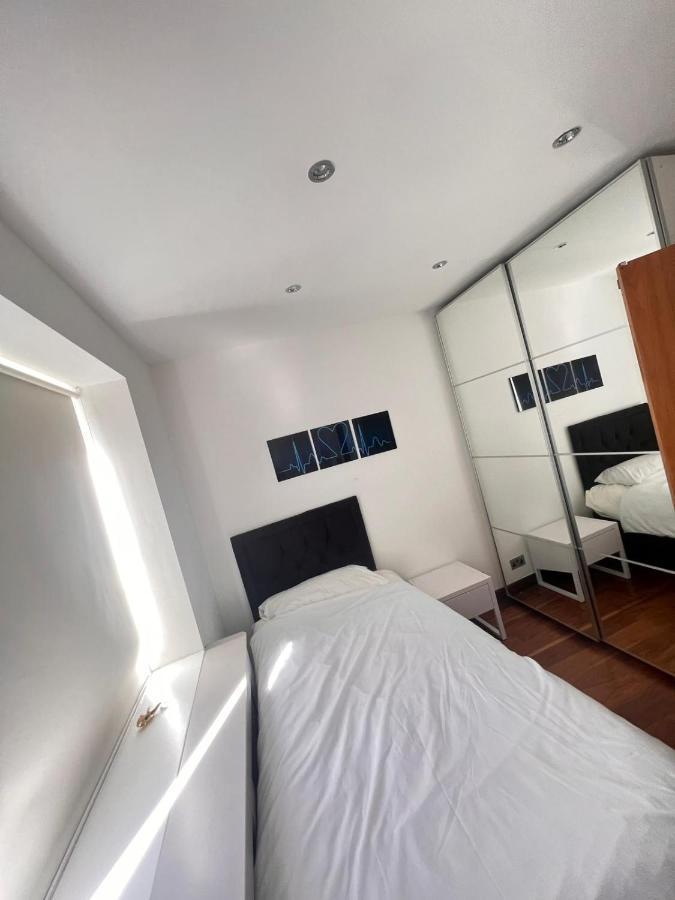 Apartmán Stanhope Terrace Londýn Exteriér fotografie